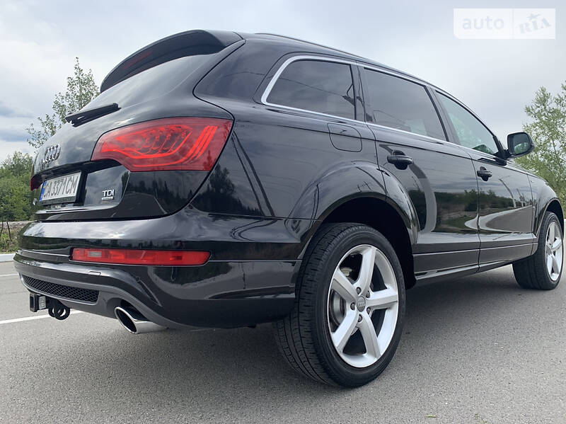 Позашляховик / Кросовер Audi Q7 2009 в Києві