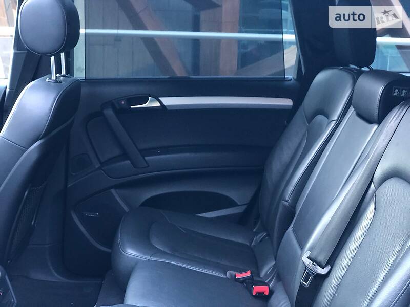 Позашляховик / Кросовер Audi Q7 2014 в Києві