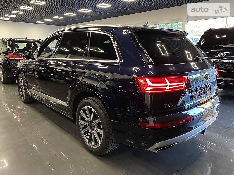 Позашляховик / Кросовер Audi Q7 2017 в Одесі фото 48 Позашляховик / Кросовер Audi Q7 2017 в Одесі