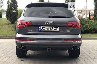 Внедорожник / Кроссовер Audi Q7 2015 в Хмельницком