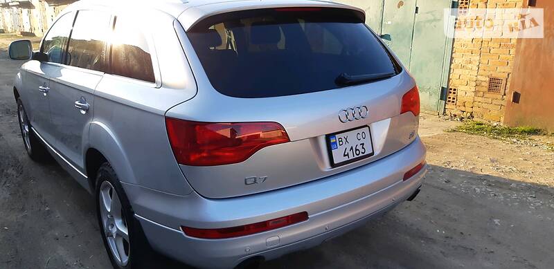 Позашляховик / Кросовер Audi Q7 2007 в Хмельницькому
