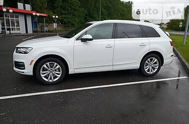 Внедорожник / Кроссовер Audi Q7 2017 в Виннице