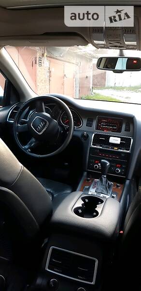 Позашляховик / Кросовер Audi Q7 2007 в Хмельницькому