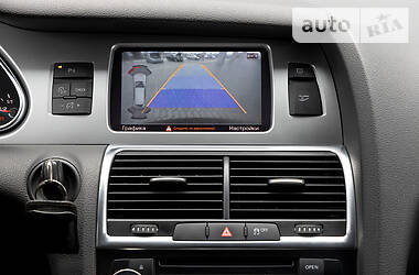 Позашляховик / Кросовер Audi Q7 2013 в 