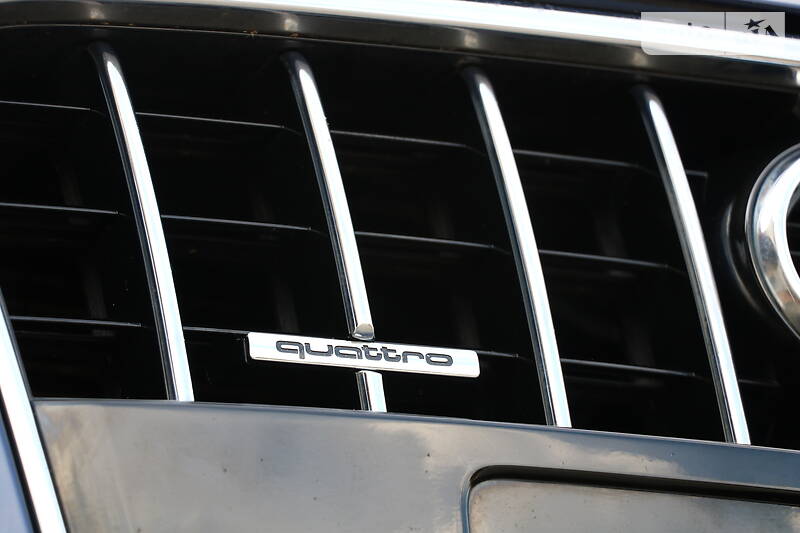 Позашляховик / Кросовер Audi Q7 2011 в Трускавці