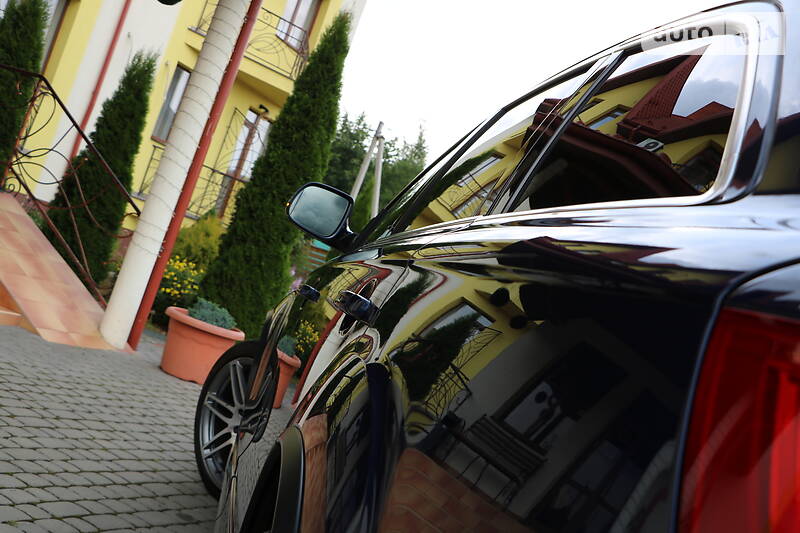 Позашляховик / Кросовер Audi Q7 2011 в Трускавці