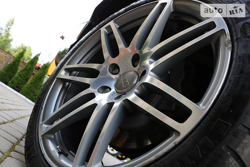 Позашляховик / Кросовер Audi Q7 2011 в Трускавці