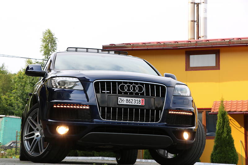 Позашляховик / Кросовер Audi Q7 2011 в Трускавці