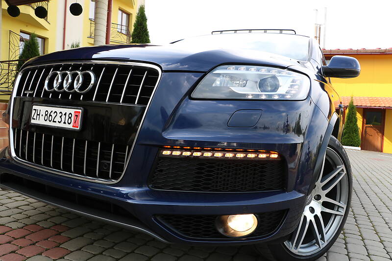 Позашляховик / Кросовер Audi Q7 2011 в Трускавці