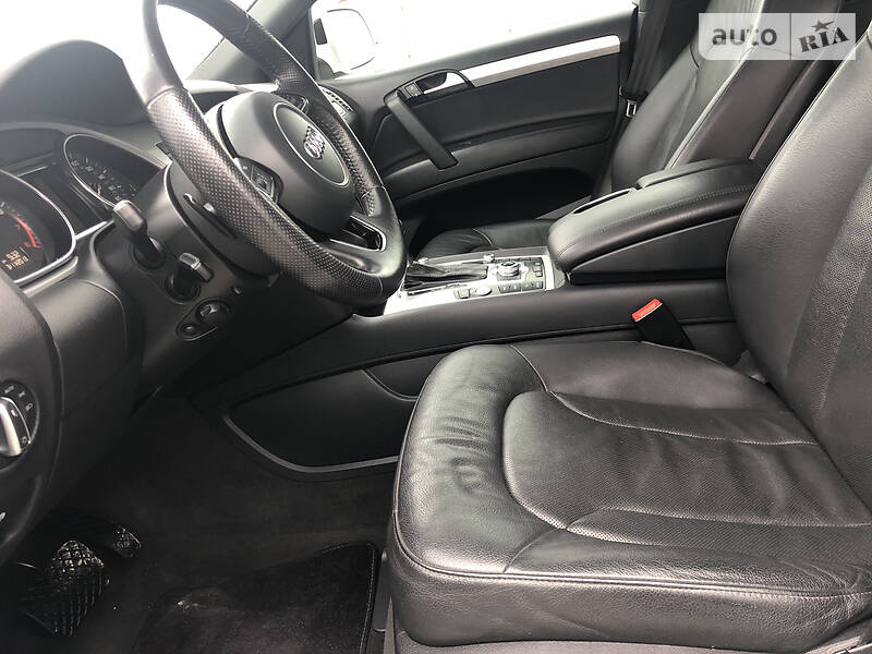 Позашляховик / Кросовер Audi Q7 2013 в Тернополі