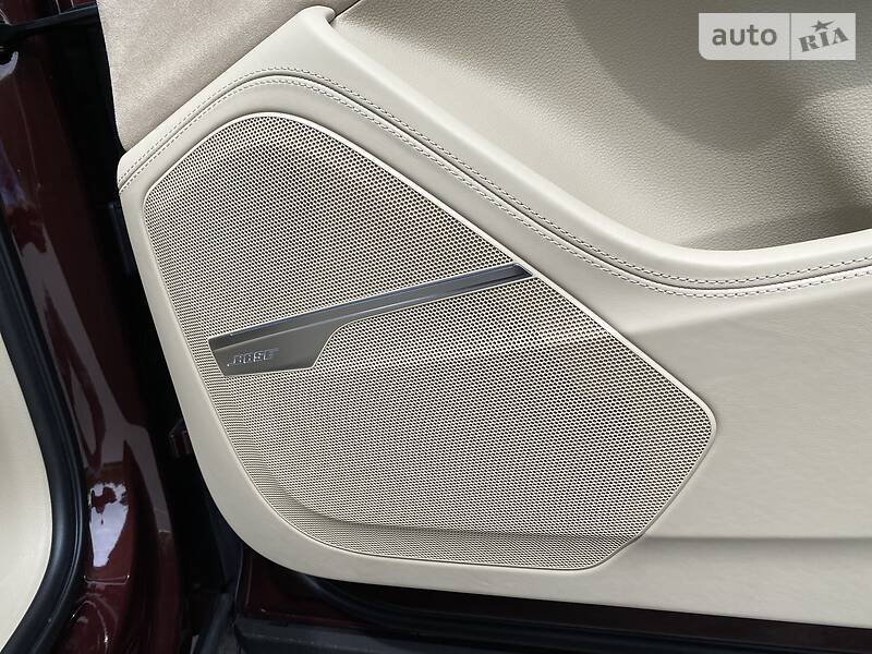 Позашляховик / Кросовер Audi Q7 2017 в Києві