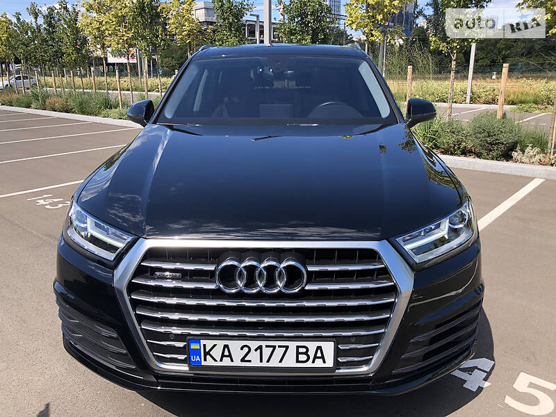 Внедорожник / Кроссовер Audi Q7 2016 в Киеве