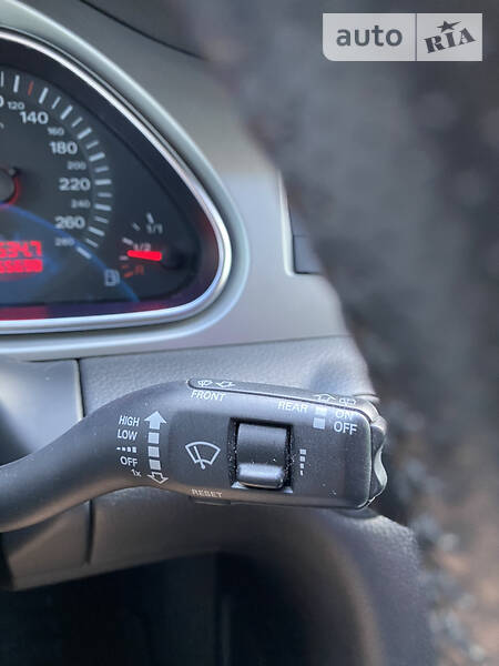 Позашляховик / Кросовер Audi Q7 2009 в Луцьку
