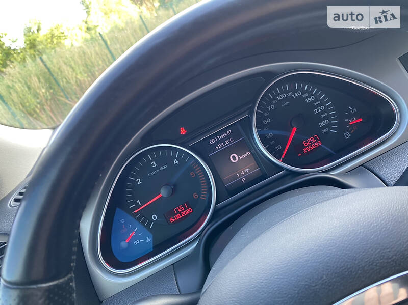 Позашляховик / Кросовер Audi Q7 2009 в Луцьку