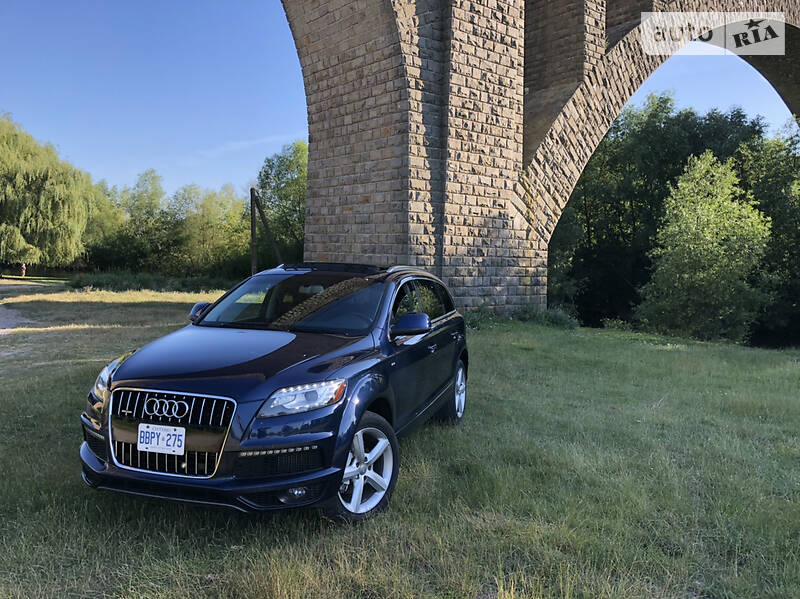 Позашляховик / Кросовер Audi Q7 2010 в Тернополі