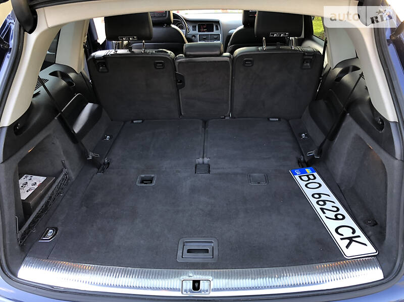 Позашляховик / Кросовер Audi Q7 2010 в Тернополі