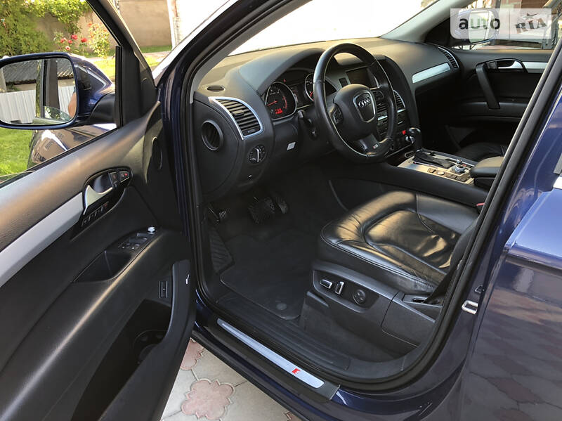 Позашляховик / Кросовер Audi Q7 2010 в Тернополі