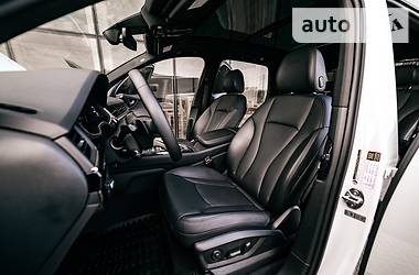 Внедорожник / Кроссовер Audi Q7 2018 в 