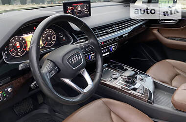 Внедорожник / Кроссовер Audi Q7 2015 в Харькове