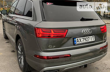 Внедорожник / Кроссовер Audi Q7 2015 в Харькове