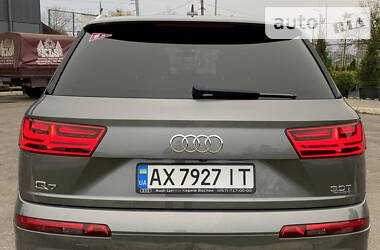 Внедорожник / Кроссовер Audi Q7 2015 в Харькове