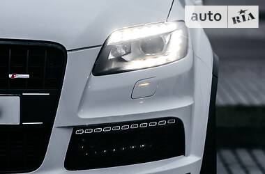 Внедорожник / Кроссовер Audi Q7 2013 в Хусте