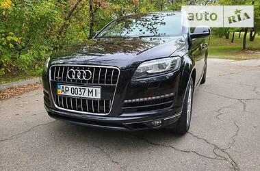 Позашляховик / Кросовер Audi Q7 2014 в Запоріжжі