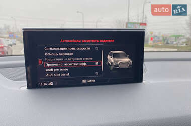 Внедорожник / Кроссовер Audi Q7 2017 в 