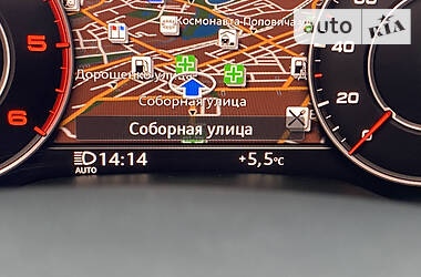 Внедорожник / Кроссовер Audi Q7 2016 в 