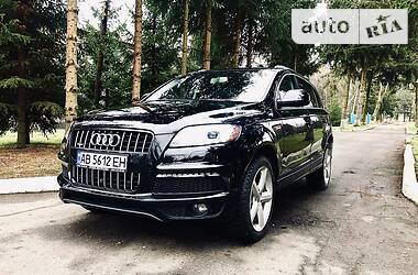 Позашляховик / Кросовер Audi Q7 2015 в 