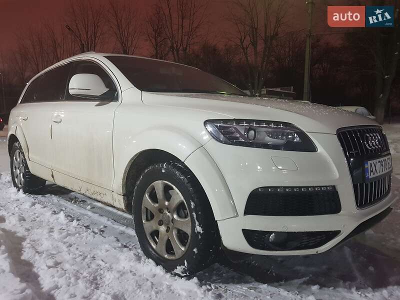 Внедорожник / Кроссовер Audi Q7 2007 в Болехове