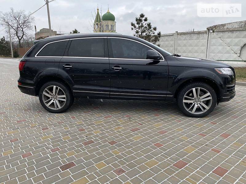 Внедорожник / Кроссовер Audi Q7 2010 в Одессе