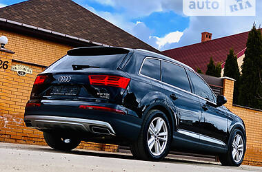 Позашляховик / Кросовер Audi Q7 2018 в Одесі