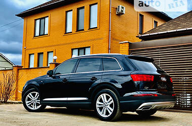 Внедорожник / Кроссовер Audi Q7 2018 в Одессе