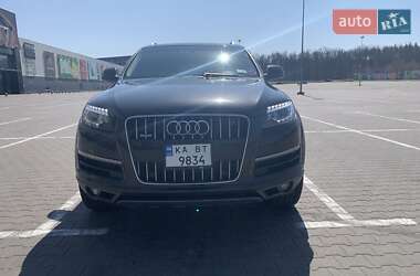 Позашляховик / Кросовер Audi Q7 2011 в 