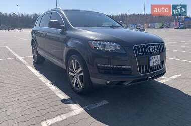 Позашляховик / Кросовер Audi Q7 2011 в Ромнах