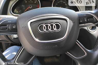 Внедорожник / Кроссовер Audi Q7 2015 в 