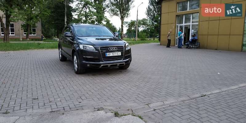 Внедорожник / Кроссовер Audi Q7 2006 в Запорожье