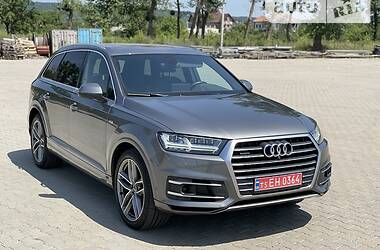 Внедорожник / Кроссовер Audi Q7 2016 в Черновцах