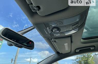 Внедорожник / Кроссовер Audi Q7 2013 в 