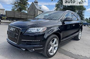 Внедорожник / Кроссовер Audi Q7 2013 в 