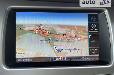 Внедорожник / Кроссовер Audi Q7 2011 в 