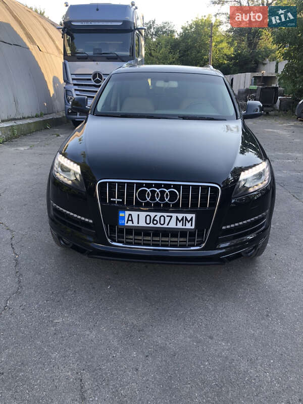 Audi Q7 2013