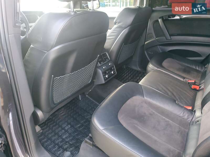 Внедорожник / Кроссовер Audi Q7 2013 в Белой Церкви