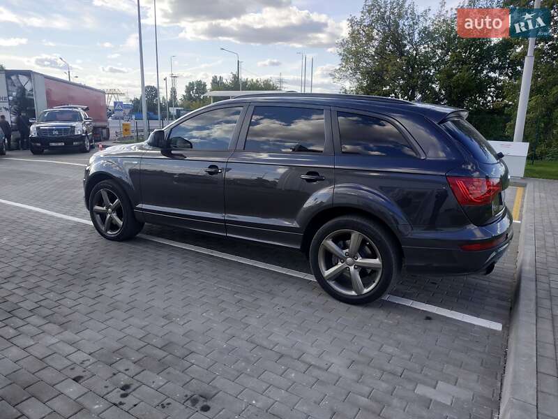 Внедорожник / Кроссовер Audi Q7 2013 в Белой Церкви