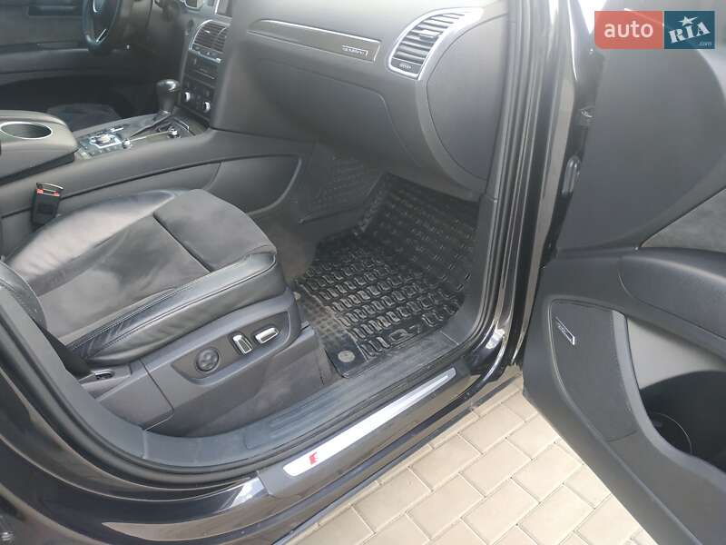 Внедорожник / Кроссовер Audi Q7 2013 в Белой Церкви