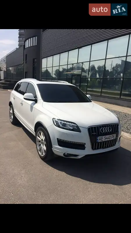 Audi Q7