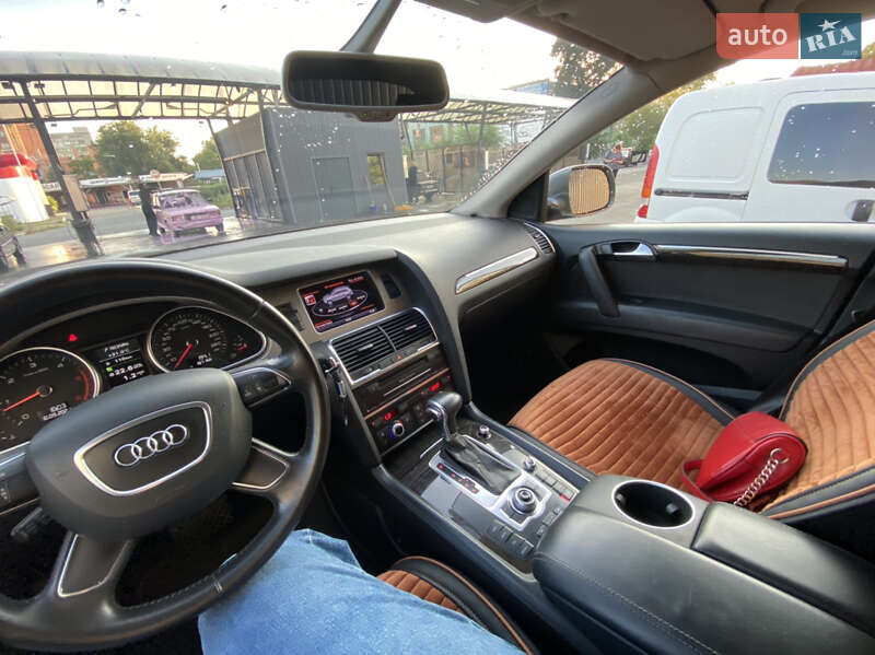 Внедорожник / Кроссовер Audi Q7 2012 в Днепре