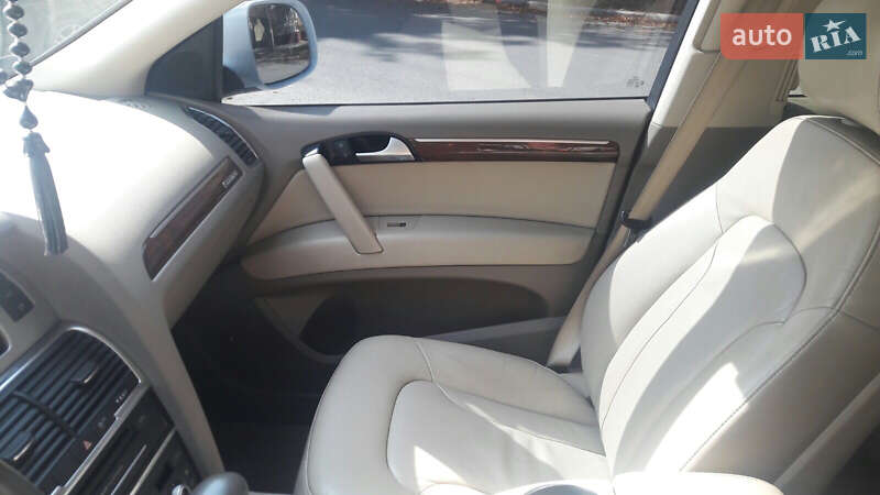Внедорожник / Кроссовер Audi Q7 2013 в Полтаве фото 11 Внедорожник / Кроссовер Audi Q7 2013 в Полтаве