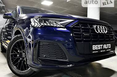 Внедорожник / Кроссовер Audi Q7 2020 в Киеве